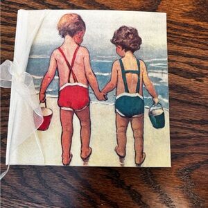 Terra Tradition Photo Album Children on the beach. 4x6 BRAND NEW in BOX
